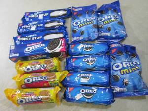 (B-2) Assorted Oreo Cookies Past Da...