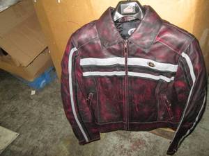 lot 18 image: New with tags and hanger Red Tinge ...