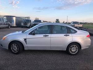 2008 Ford Focus SE - VERY CLEAN