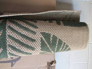lot 3 image: IndoorOutdoor Rug from Studio by Brown Jordan, Hermosa 7ft 10in x 10ft