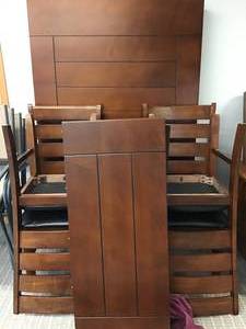 lot 496 image: Dining Room Table, 1 Leaf with 4 Chairs and Bench