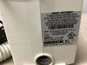 lot 529 image: Oreck XL Handheld Vacuum