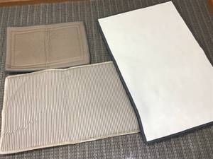 lot 586 image: Rug Set - 3 pieces
