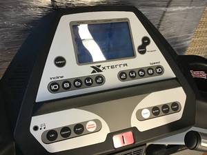 lot 615 image: XTERRA Fitness TR6.5 Treadmill