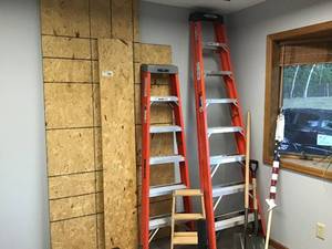 lot 617 image: Ladder Set with Step Stool, Plywood, Shovels and Flag