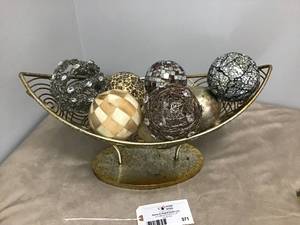 lot 571 image: Decorative Urn with Balls