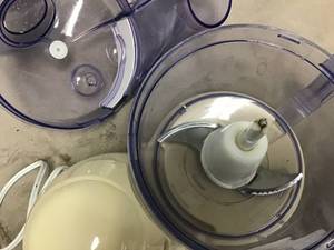 lot 556 image: Hamilton Beach Food Processor