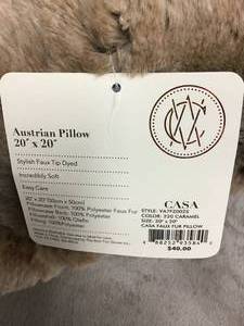 lot 508 image: Pillow Set