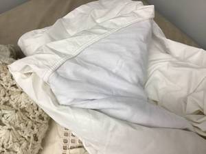 lot 532 image: Hotel Collection FullQueen Coverlet, Pillow Shams, Crochet Afghan, Mattress Cover