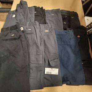 10 Pairs of Cargo Pants and Slacks (1) Size 23, (2) Size 30