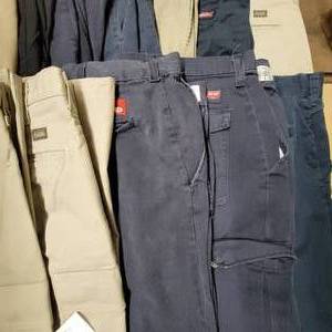 13 Pairs of Size 38 Cargo Pants