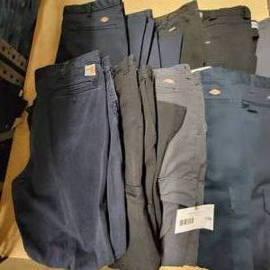 10 Pairs of Size 40 Cargo Pants Carhartt, Dickies, and More