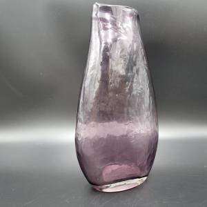 Elegant 10 Purple Glass Vase