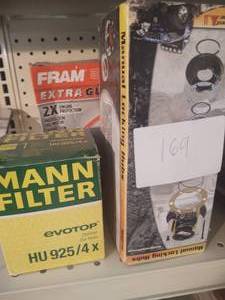 lot 169 image: Manual locking hubs, mann filter ev...