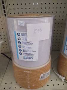 lot 213 image: Homedics total comfort humidifier...