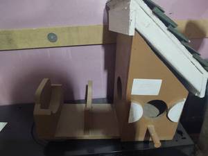 lot 270 image: Squirrel Feeder handmade hand paint...