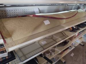 lot 13 image: 6 ft round rug red, blue, dark brow...