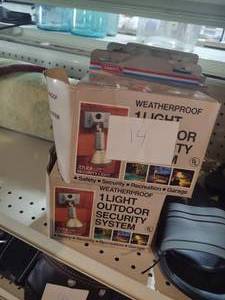lot 14 image: 6 weatherproof 1 light outdoor secu...