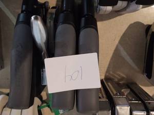 lot 104 image: 3 Advanced arrow stapler and 1 Arro...