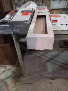 lot 131 image: 1 Glacier Bay 12in grab suction bar...