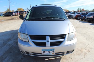 2005 Dodge Grand Caravan SXT