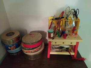 lot 178 image: Collection Of Sewing Items
