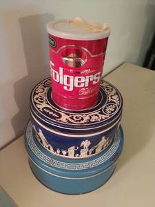 lot 180 image: Three Tins Of Buttons