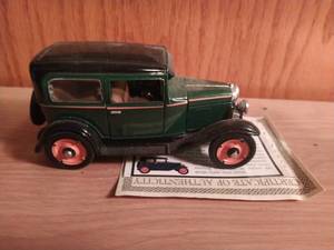 lot 197 image: 1930 Chevrolet Coach Model Car By The National Motor Museum Mint