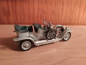 lot 246 image: Franklin Mint Precision Model Car