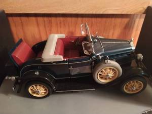 lot 250 image: Metal Model Car