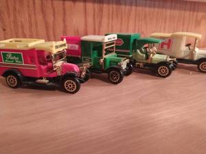 lot 260 image: Collection Of Model Cars