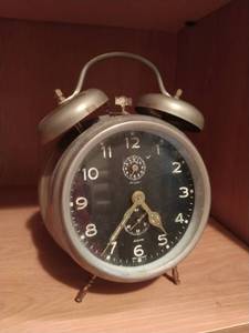 lot 286 image: Vintage Jerger Alarm Clock