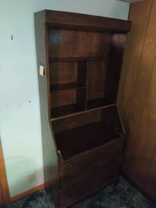 lot 287 image: Stationary Desk