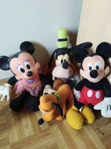 lot 104 image: Collection Of Disney Dolls