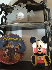 lot 112 image: Collection Of Micky Mouse Items
