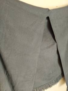 lot 132 image: Vintage Shawl