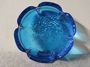 lot 67 image: Collection of Blue Glass Pieces