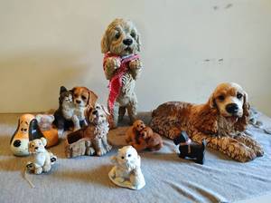 lot 97 image: Collection of Dog and Cat Figurines