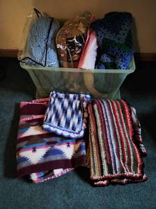 lot 368 image: Collection of Blankets