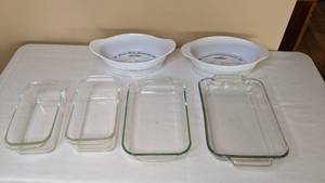 lot 242 image: Lot of (6) Baking Dishes including Pyrex, Anchor Hocking & Two Special Edition Campbells Soup Dishes