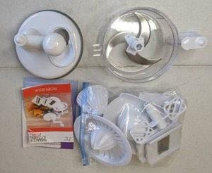 lot 281 image: Miracle Kitchen plus food Chopper 7 in 1 Mixer Chopper Slicer Shredder