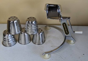 lot 277 image: Master-Kut Food ShredderCutterProcessor With 5 Cones