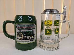lot 199 image: Lot of (2) Collectible John Deere Mugs