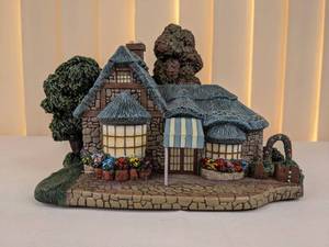 lot 176 image: Thomas Kinkade Hawthorne Village Fallbrooke Florist, 1999