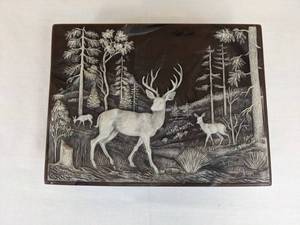 lot 18 image: Gorgeous M.L. Way 91 Incolay Jewelry Box