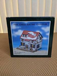 lot 113 image: Bristol Waterfront Charter Collection Porcelain Electric Chandler