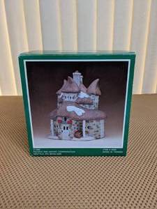 lot 119 image: Bristol Township Lamplight Collection Porcelain Coventry House