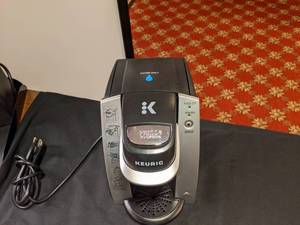 lot 206 image: Keurig K-Cup In Room Brewing System