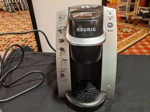 lot 211 image: Keurig K-Cup In Room Brewing System