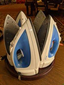 lot 400 image: Lot of (5) Irons w Stand